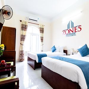 Superior King Suite